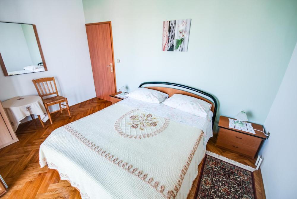 Haus Silvia Lejlighed Rovinj Eksteriør billede