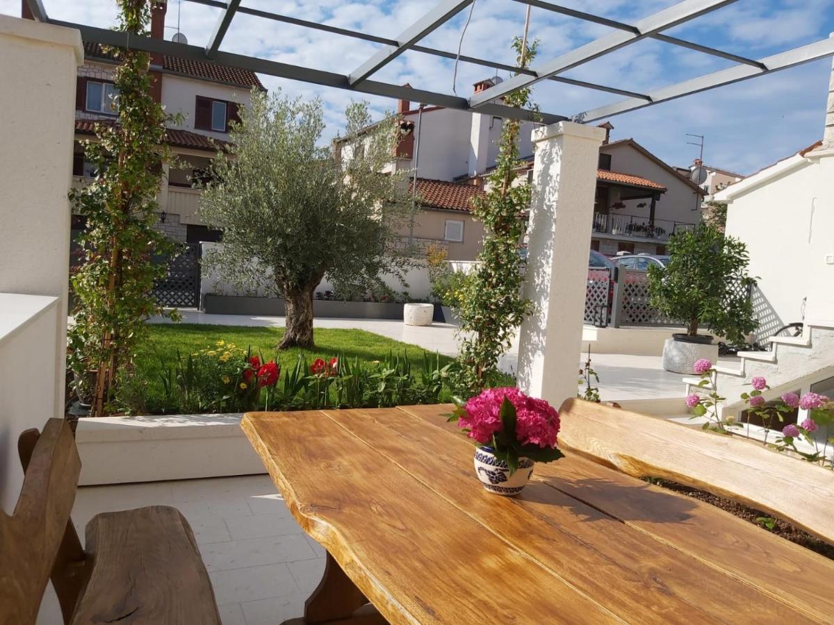 Haus Silvia Lejlighed Rovinj Eksteriør billede