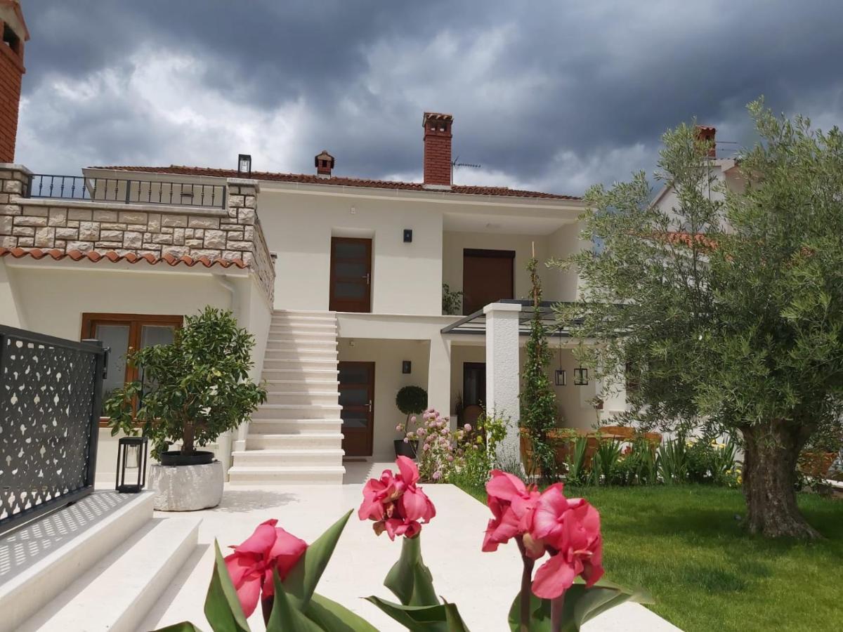 Haus Silvia Lejlighed Rovinj Eksteriør billede