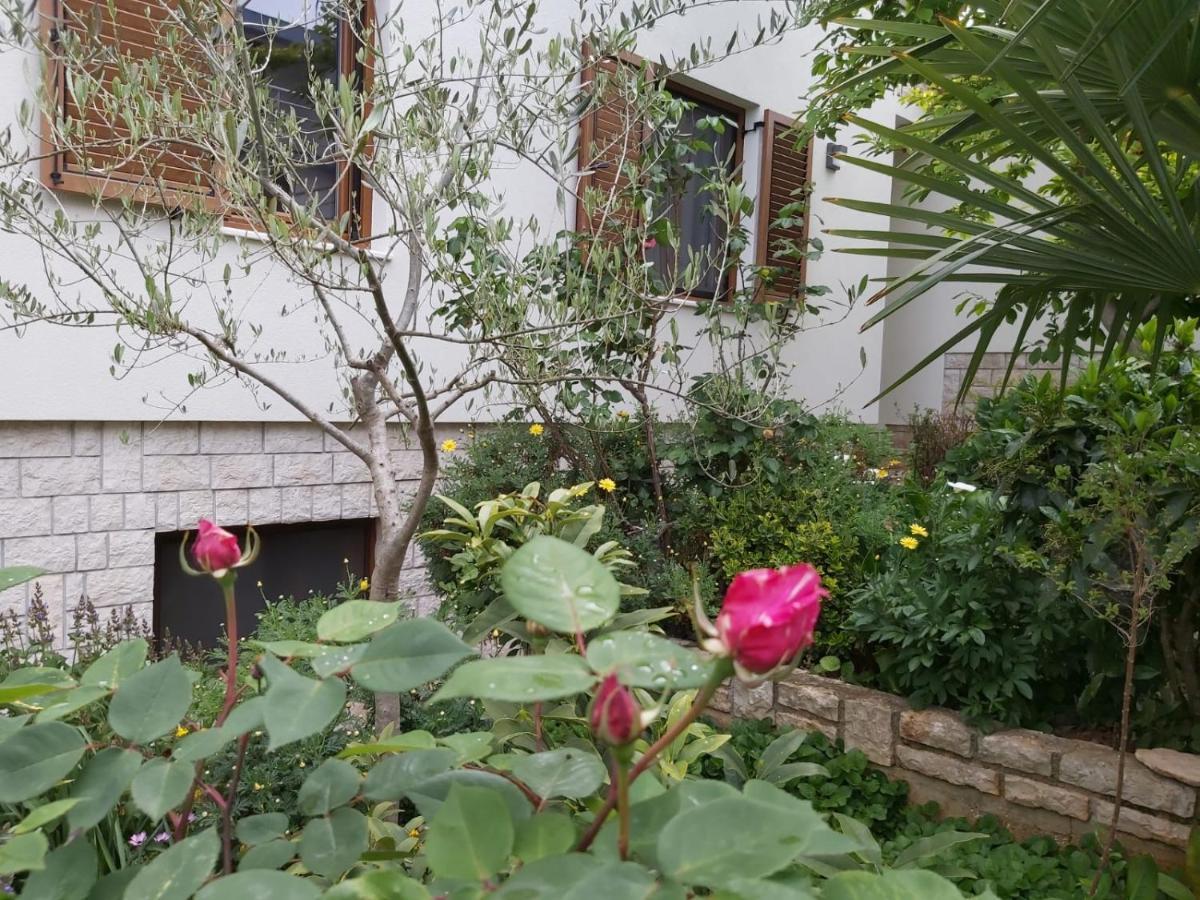 Haus Silvia Lejlighed Rovinj Eksteriør billede